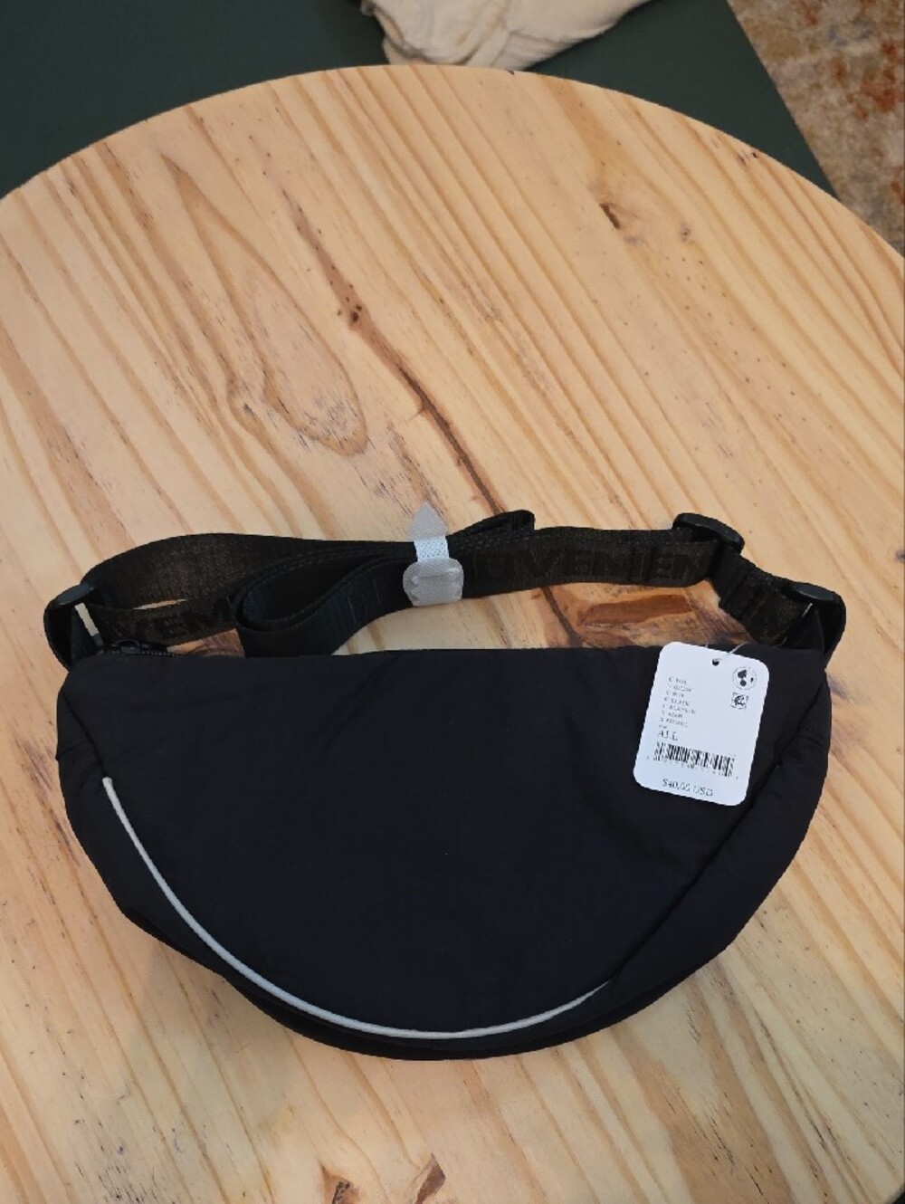 FP Movement by Free People Black Crossbody Belt Bag with White Piping - Picture 2 of 5